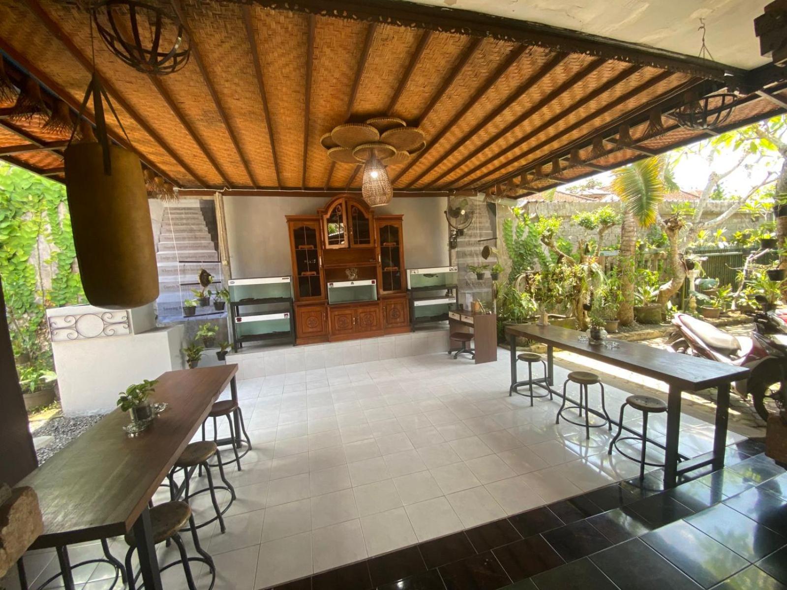Coliving Bali Sweet Home Kost Lengkap Di Tabanan Kota Exteriör bild